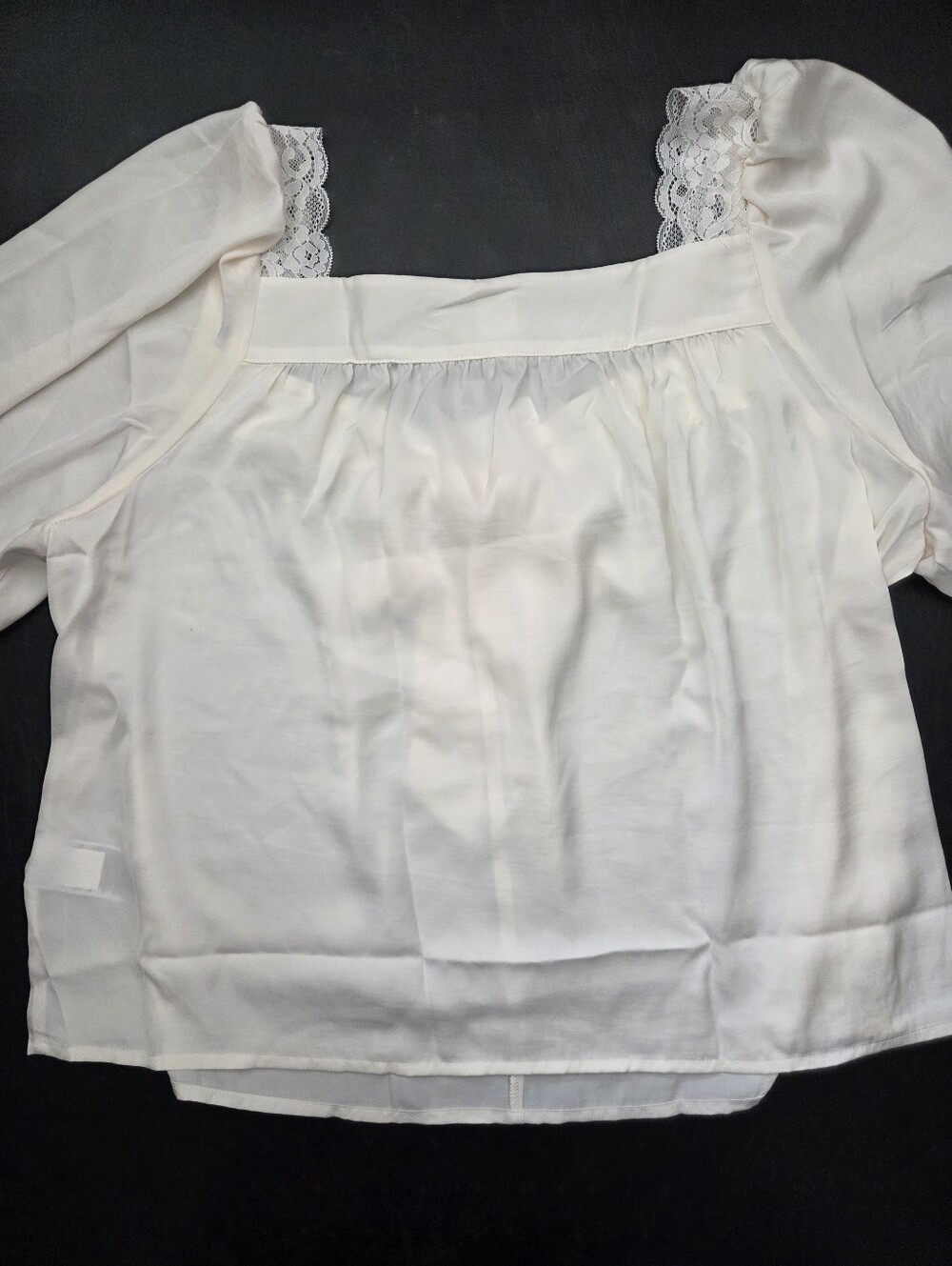 NWT - GAP Oversized Lace Trim Cream Long-Sleeve Tie-Front Blouse - Size XL - Picture 12 of 13
